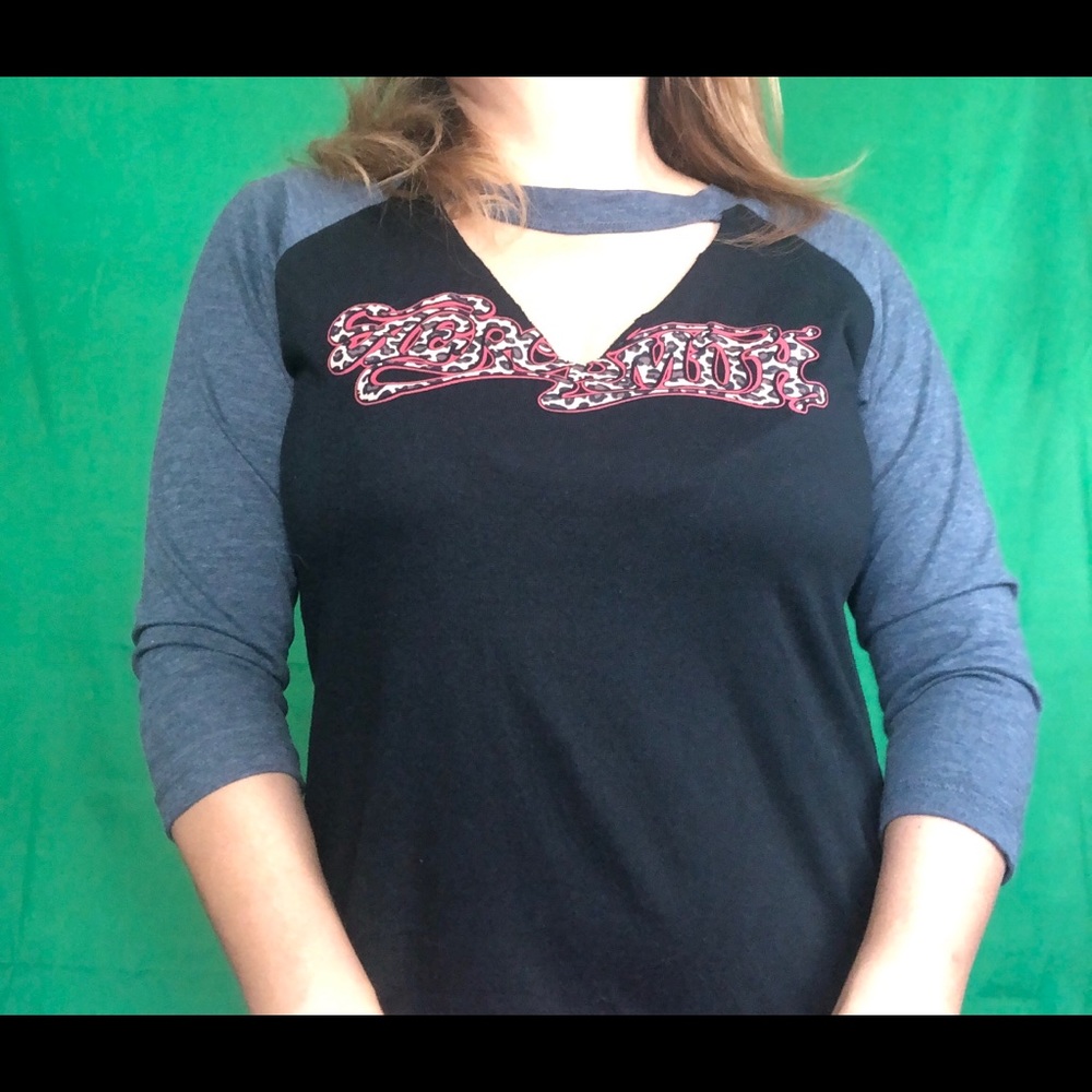 Freeze Aerosmith graphic choker top.(M)